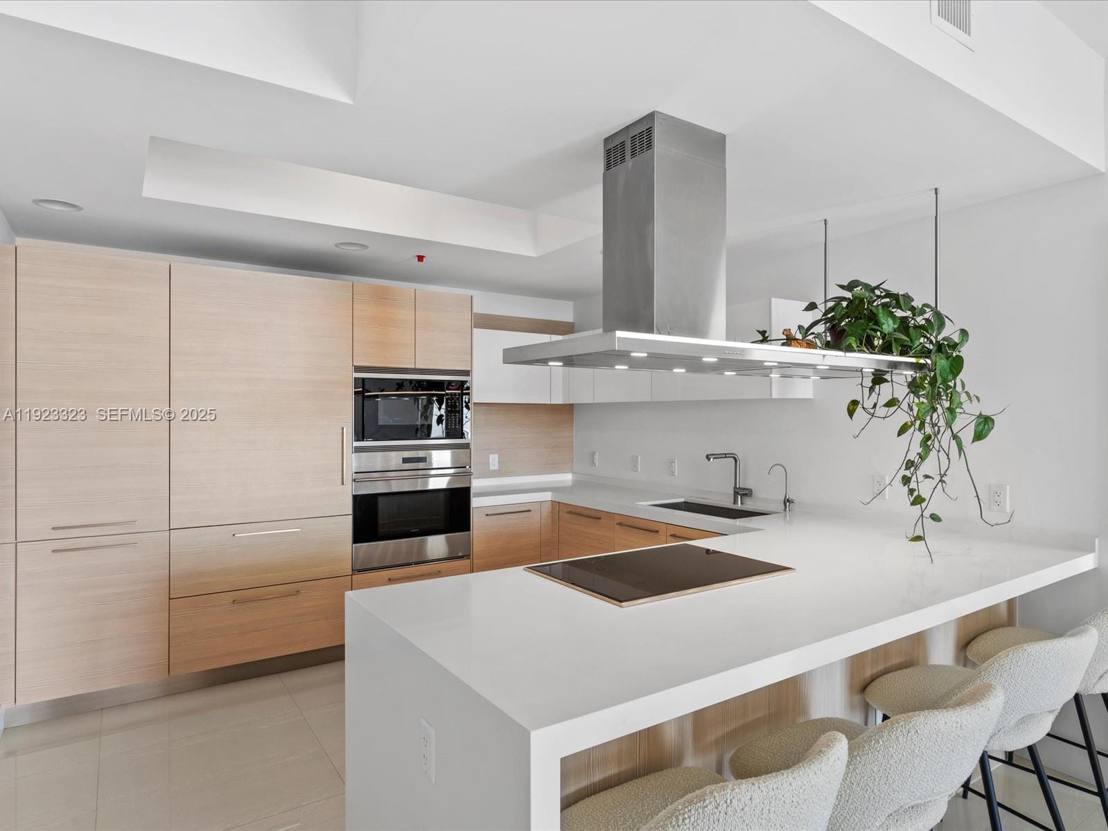 17111 Biscayne Boulevard 1104, North Miami Beach, FL 33160 photo 17