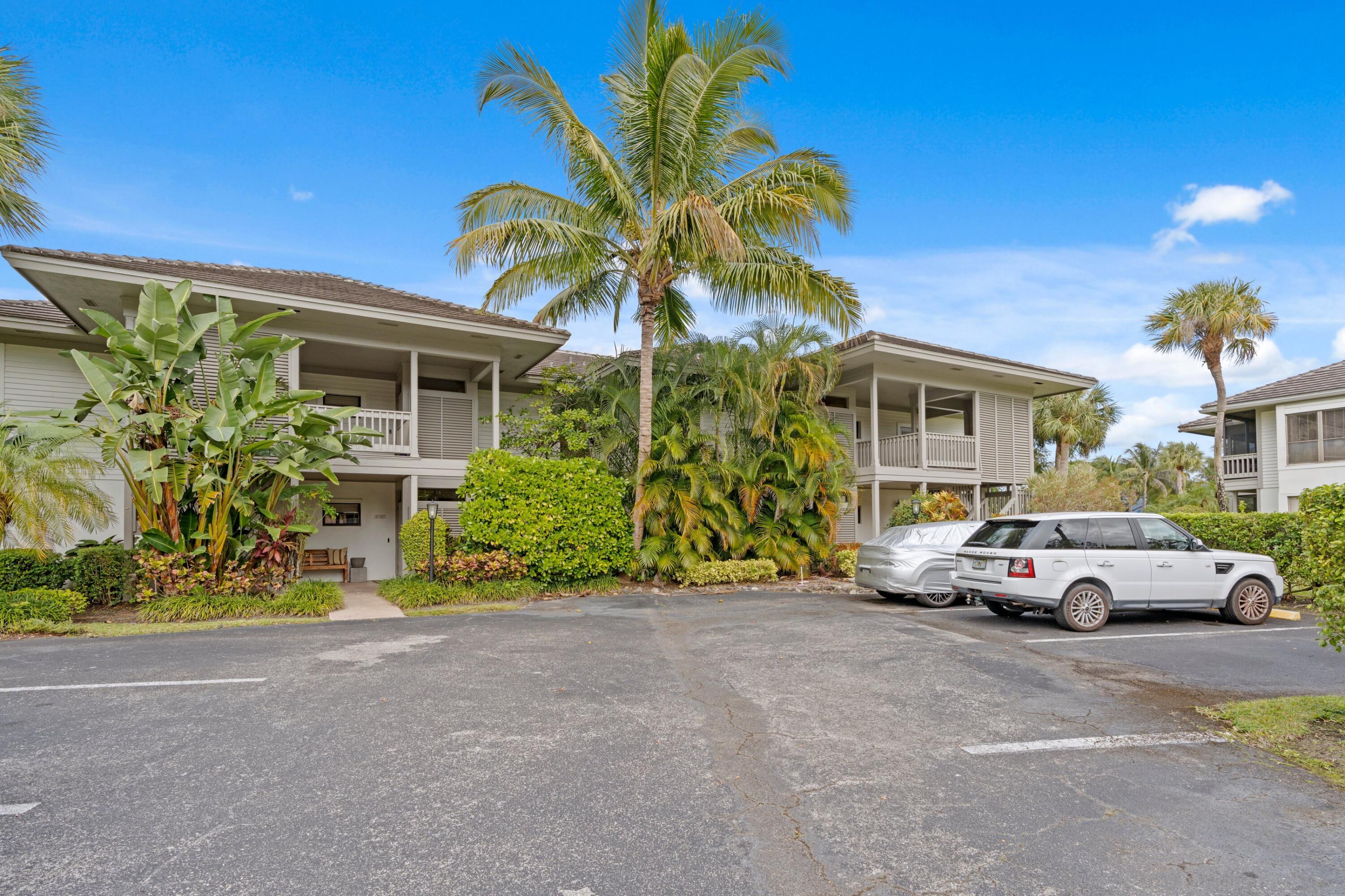 11830 Pebblewood Drive 202, Wellington, FL 33414, Wellington