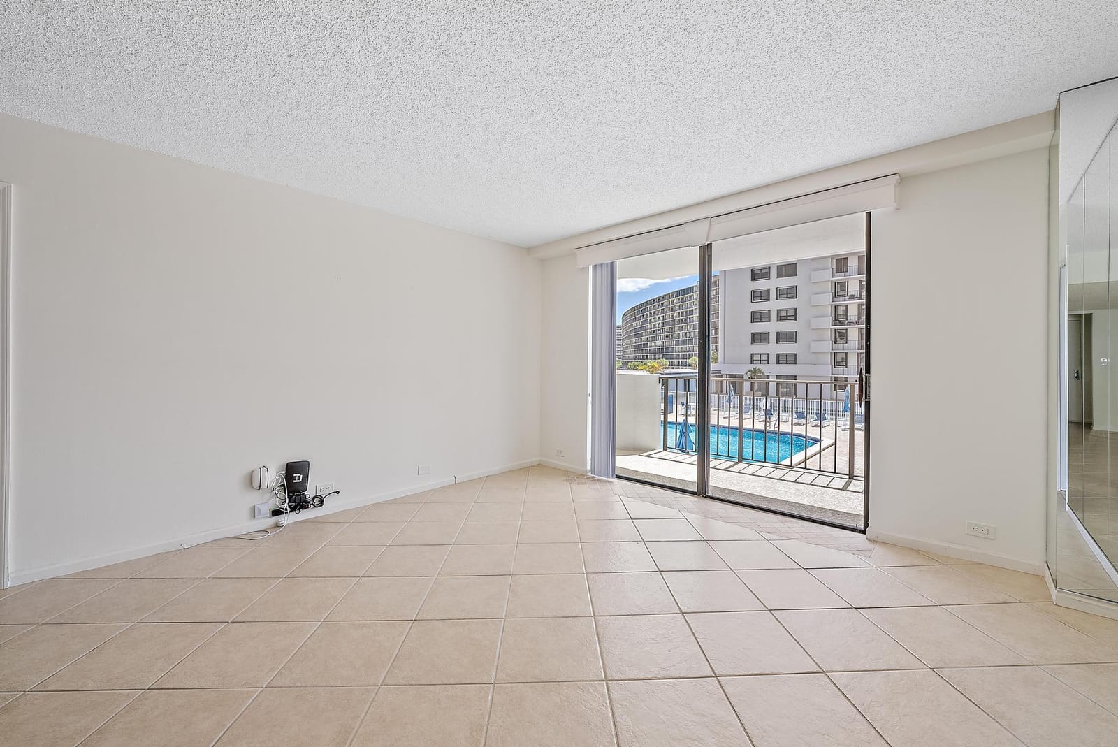 1208 Marine Way 105, North Palm Beach, FL 33408 photo 6