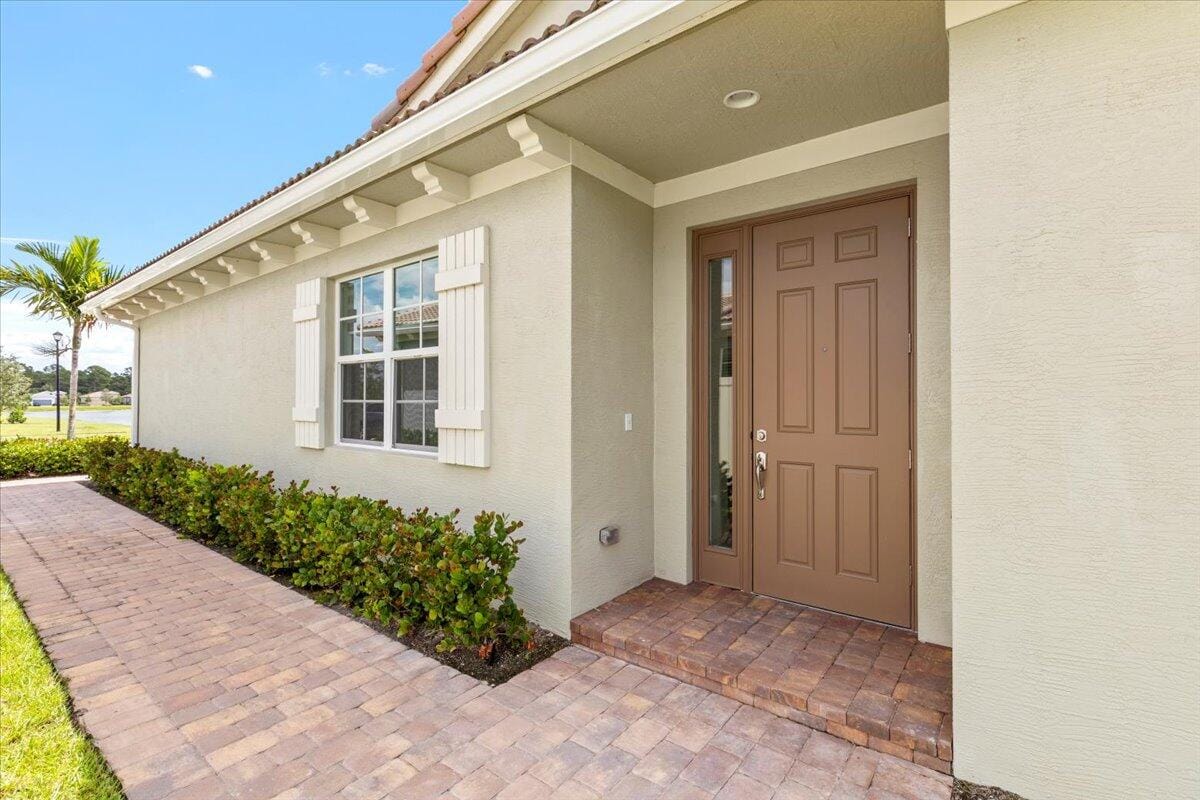 26017 SW Viterbo Way — photo 3