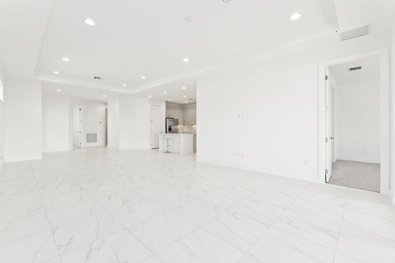26017 SW Viterbo Way — photo 9