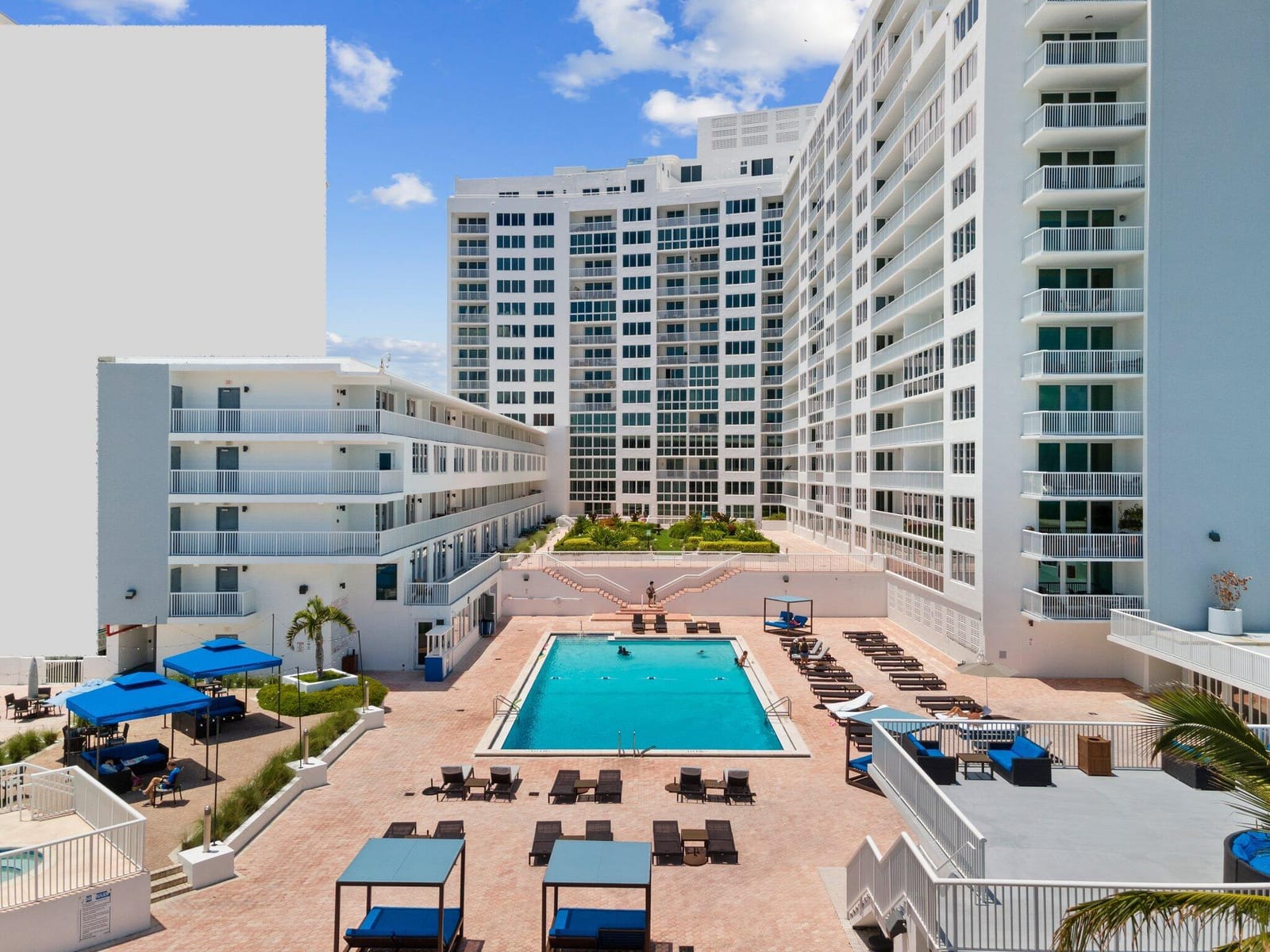 5401 Collins Avenue 622, Miami Beach, FL 33140 photo 3