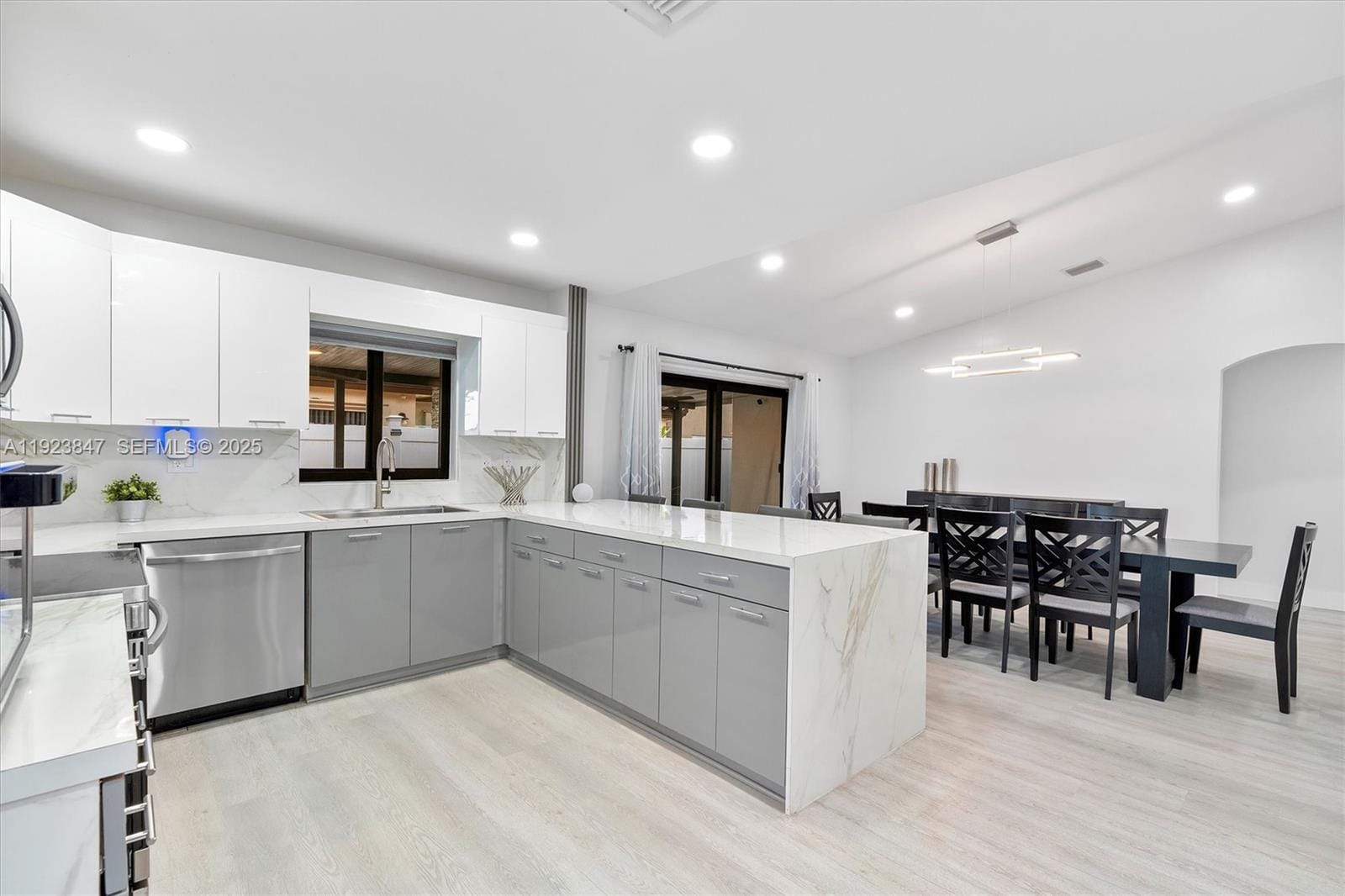 13230 NW 11th Terrace, Miami, FL 33182 photo 13