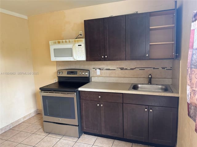 3491 NW 33rd Court 0, Lauderdale Lakes, FL 33309