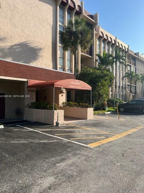 2001 Atlantic Shores Boulevard 105, Hallandale Beach, FL 33009, Hallandale Beach