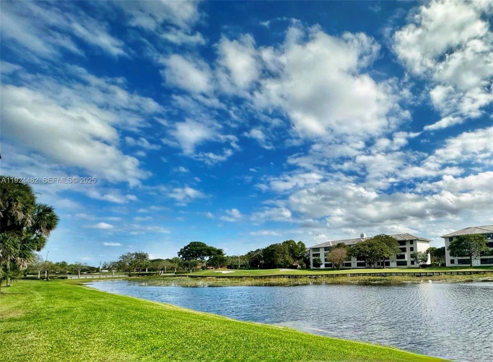 1520 Whitehall Drive 101, Davie, FL 33324