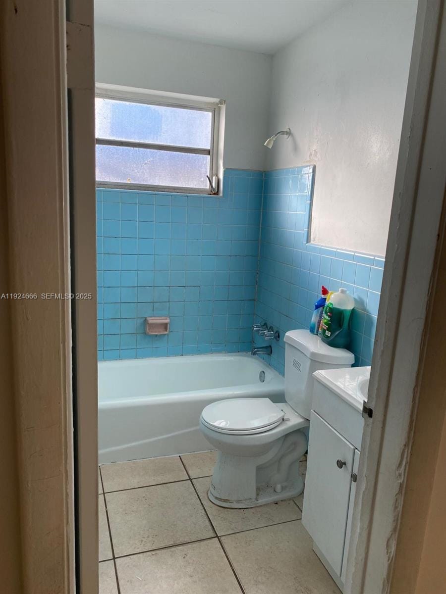 2880 NW 12th Court, Fort Lauderdale, FL 33311 photo 5