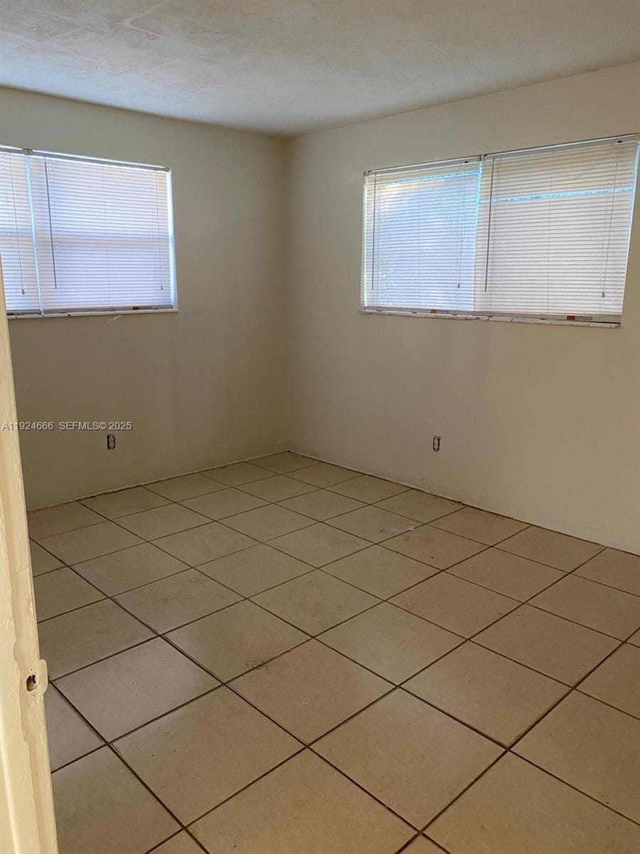 2880 NW 12th Court, Fort Lauderdale, FL 33311 photo 6
