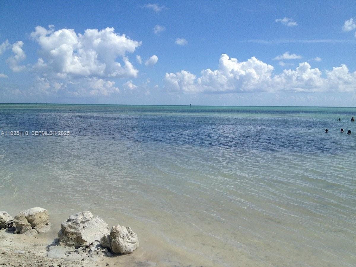 29 Bonefish Avenue, Key Largo, FL 33037 photo 4