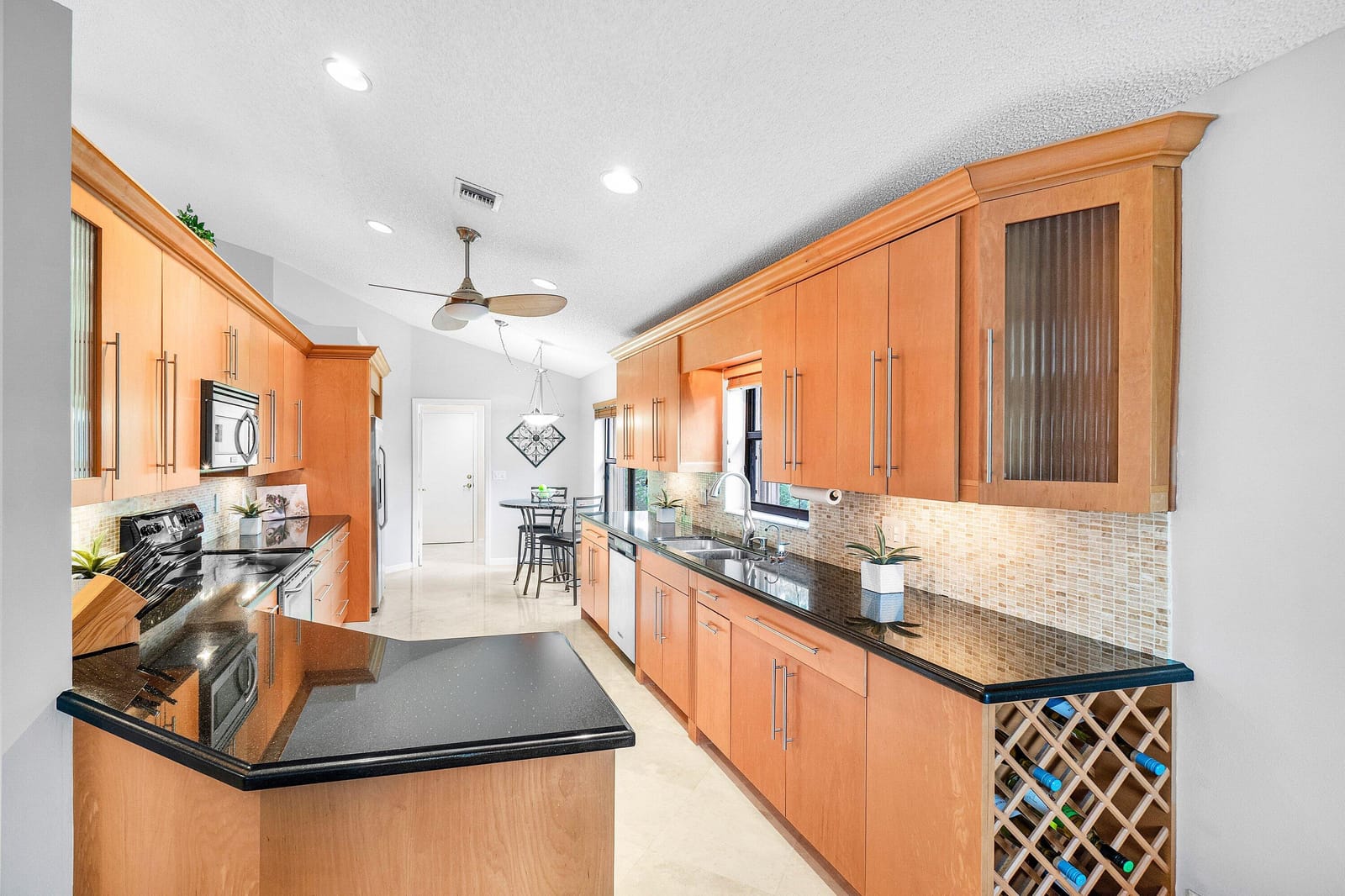 10315 Lexington Lakes Boulevard S, Boynton Beach, FL 33436 photo 21