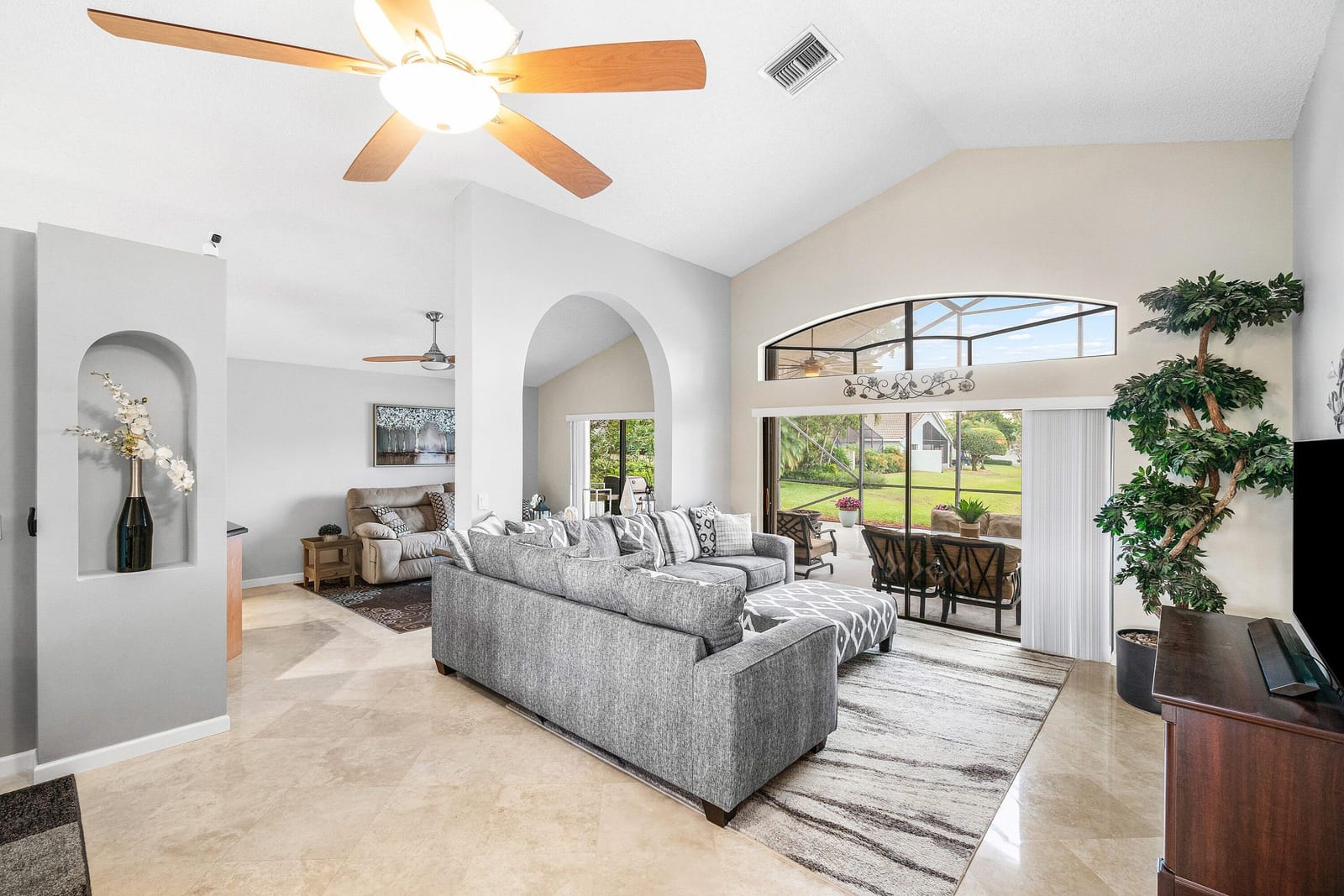 10315 Lexington Lakes Boulevard S, Boynton Beach, FL 33436 photo 7