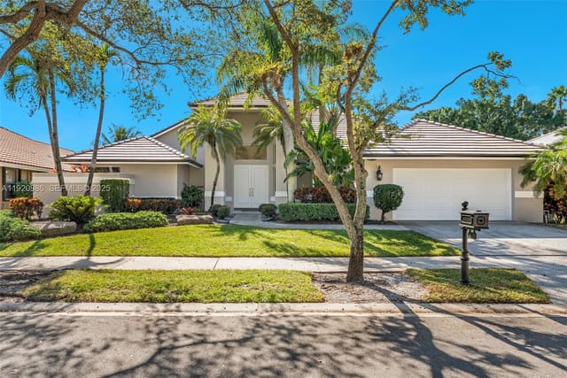 1003 Trailmore Lane, Weston, FL 33326