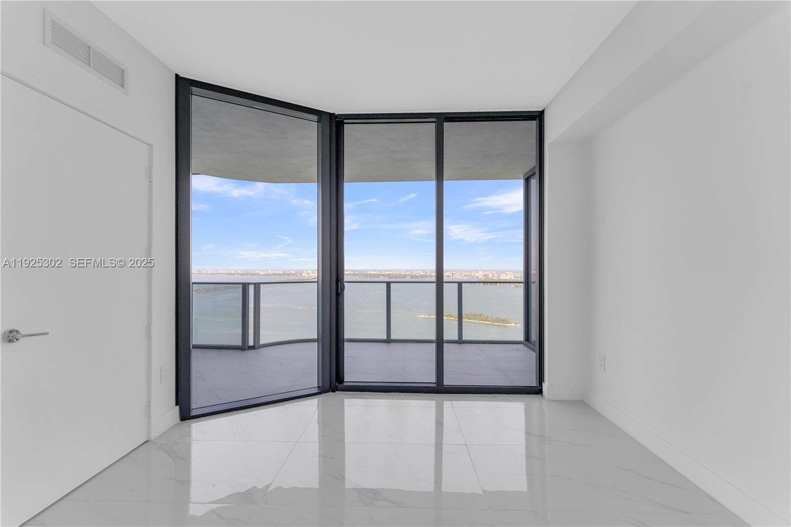 700 NE 24th Street 4402, Miami, FL 33137 photo 16
