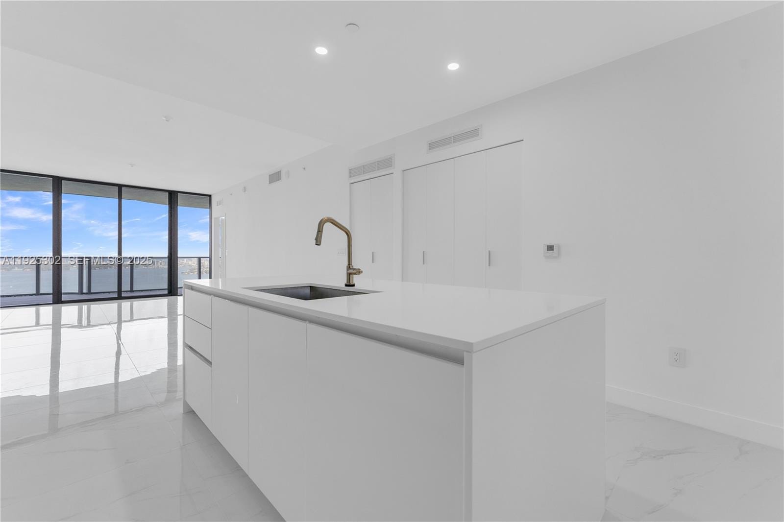 700 NE 24th Street 4402, Miami, FL 33137 photo 9