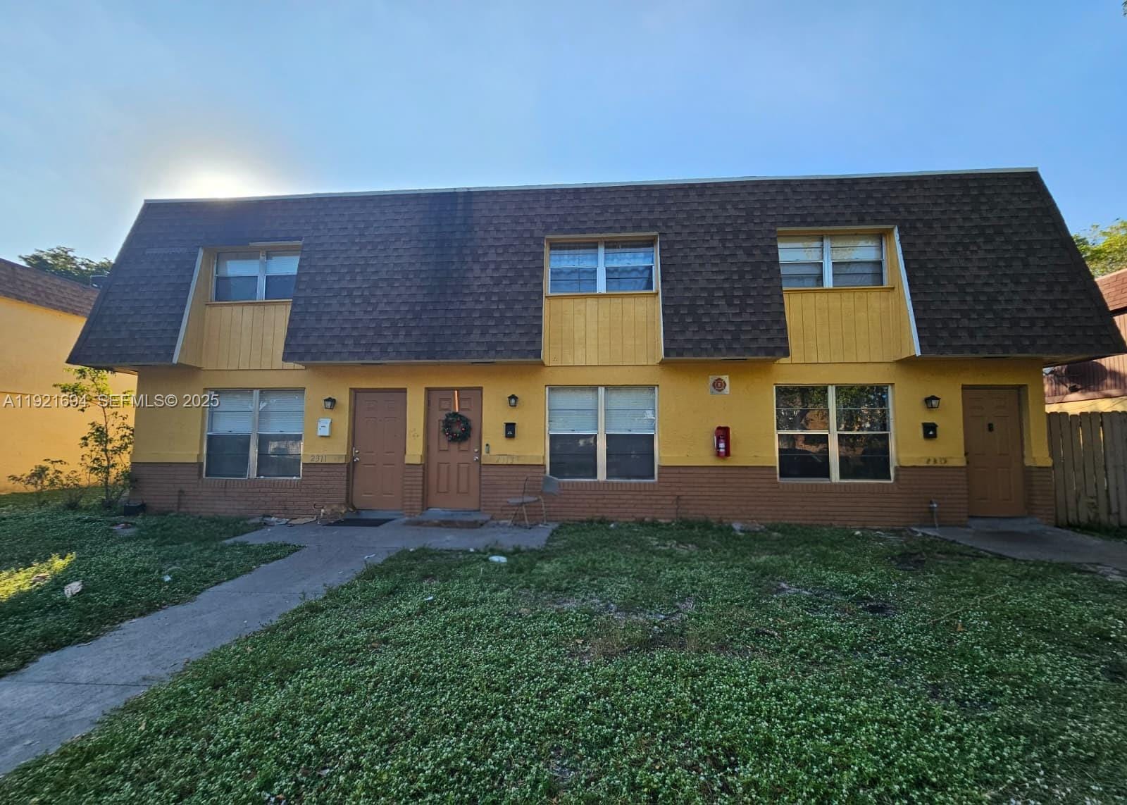 2311-2315 NW 59th Way, Lauderhill, FL 33313