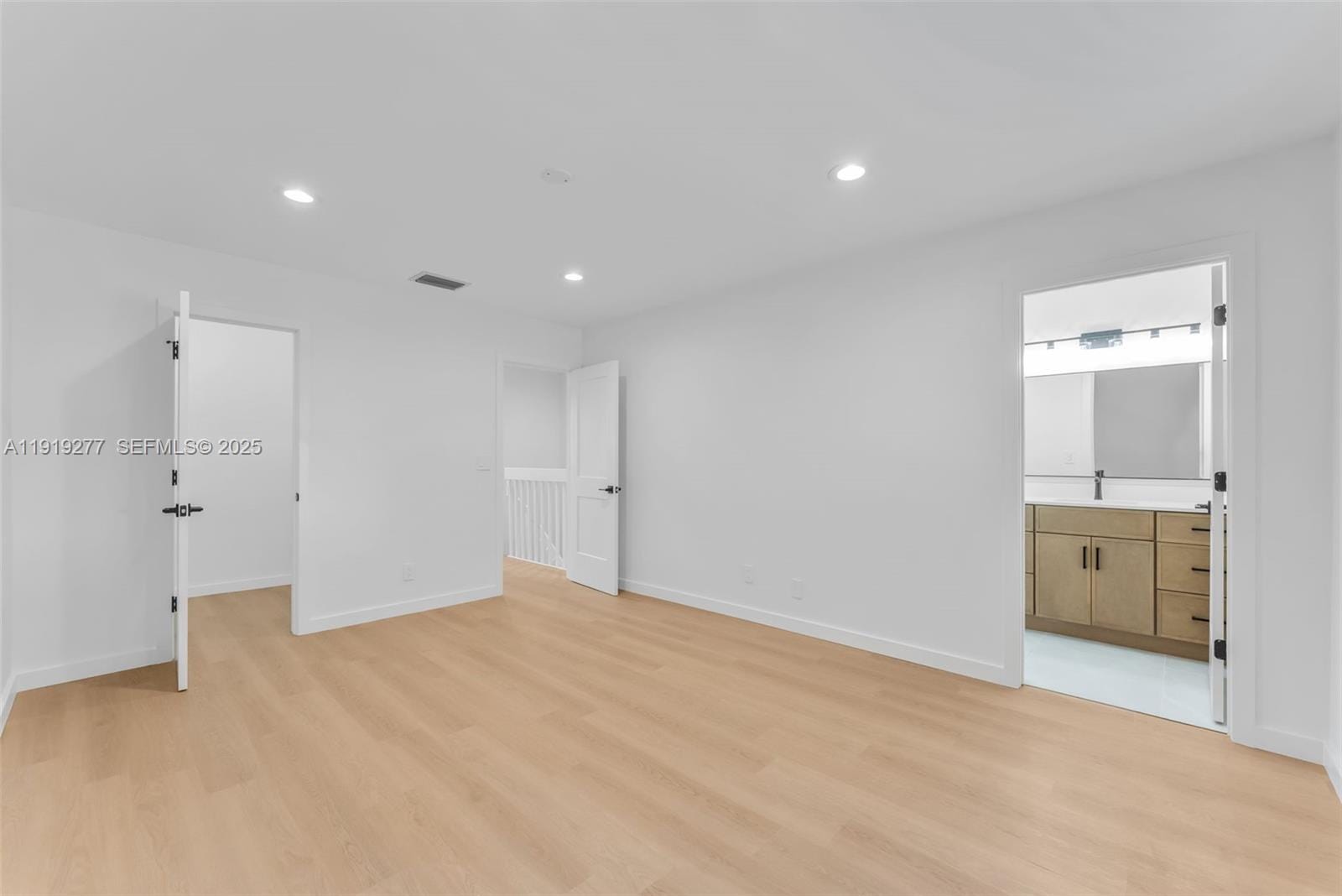 10512 NW 3rd Street, Pembroke Pines, FL 33026 photo 18