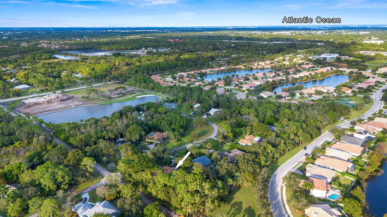 1090 SE Buttonwood Circle SE, Stuart, FL 34997 photo 11