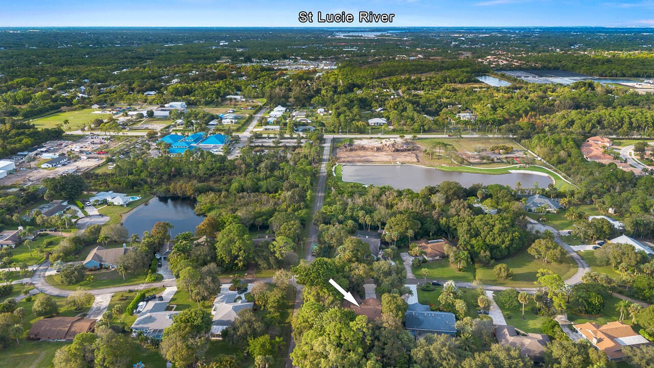1090 SE Buttonwood Circle SE, Stuart, FL 34997 photo 12