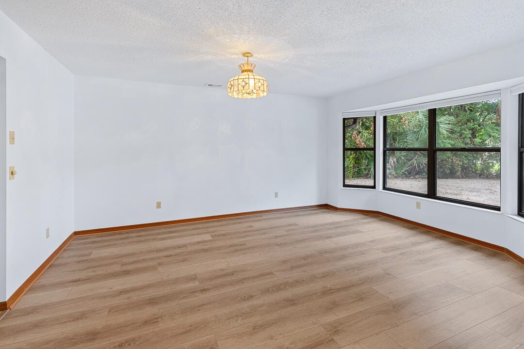 1090 SE Buttonwood Circle SE, Stuart, FL 34997 photo 13