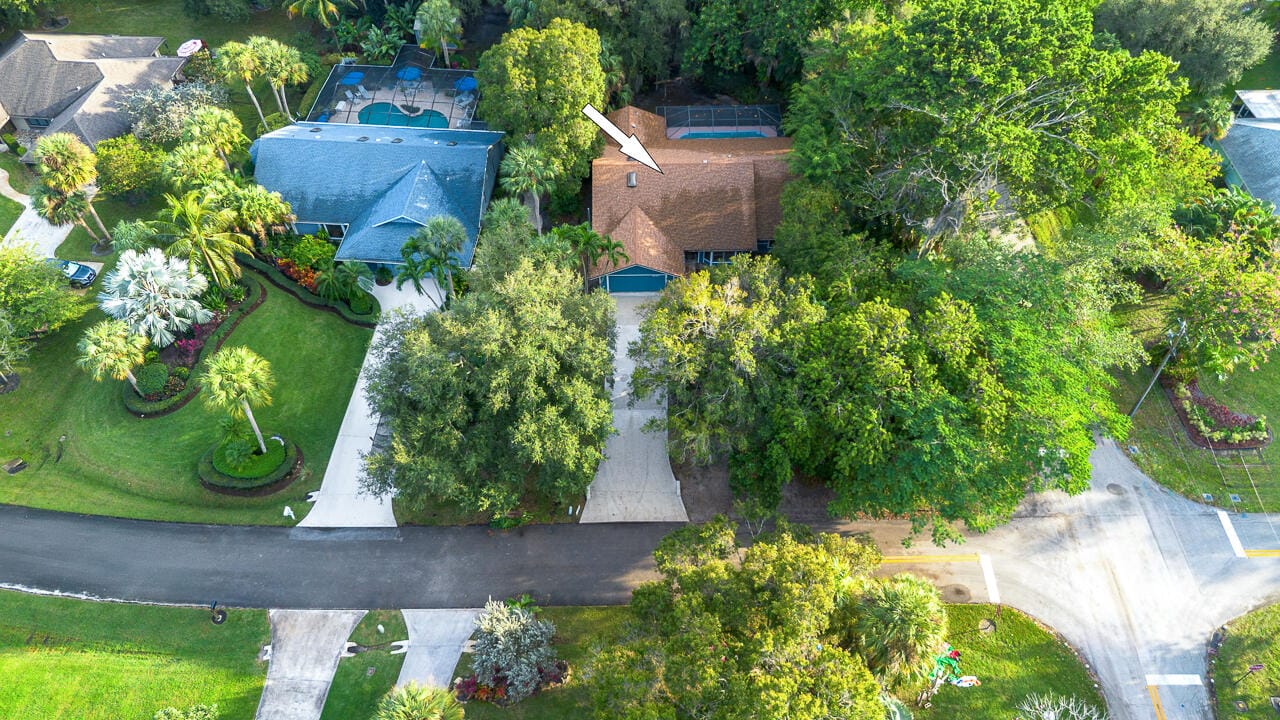 1090 SE Buttonwood Circle SE, Stuart, FL 34997 photo 3