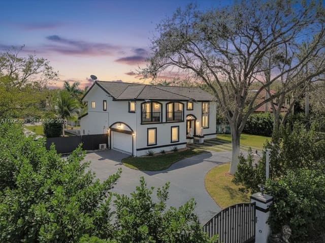 7830 SW 120th Street, sold in Suniland Estates 1st Addn, Pinecrest, FL