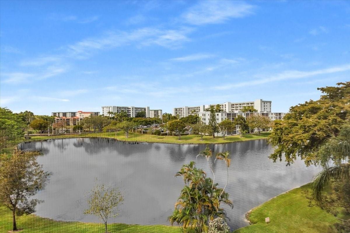 2112 S Cypress Bend Drive 508, Pompano Beach, FL 33069 photo 18