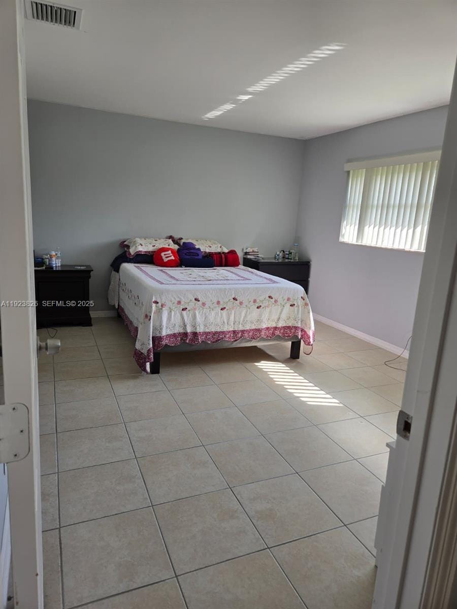7837 Golf Cir Drive 310 — photo 5