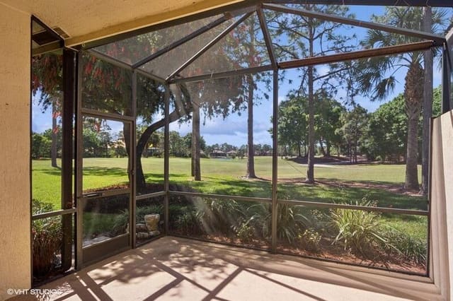7315 Sea Pines Court, sold in Willow Pines, Port St. Lucie, FL
