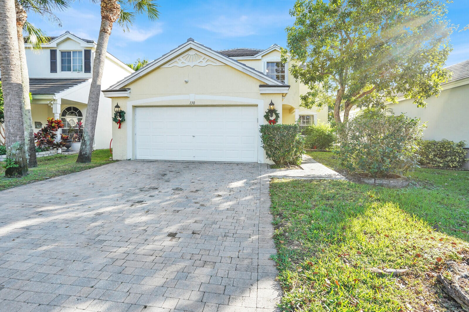 130 Canterbury Place, Royal Palm Beach, FL 33414 photo 2