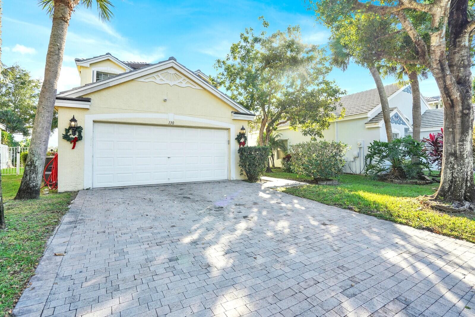 130 Canterbury Place, Royal Palm Beach, FL 33414 photo 3