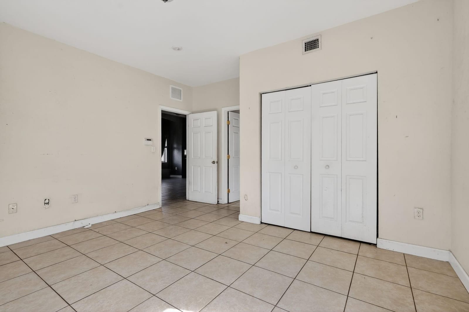 6351 NW 31st Court, Miami, FL 33147 photo 13