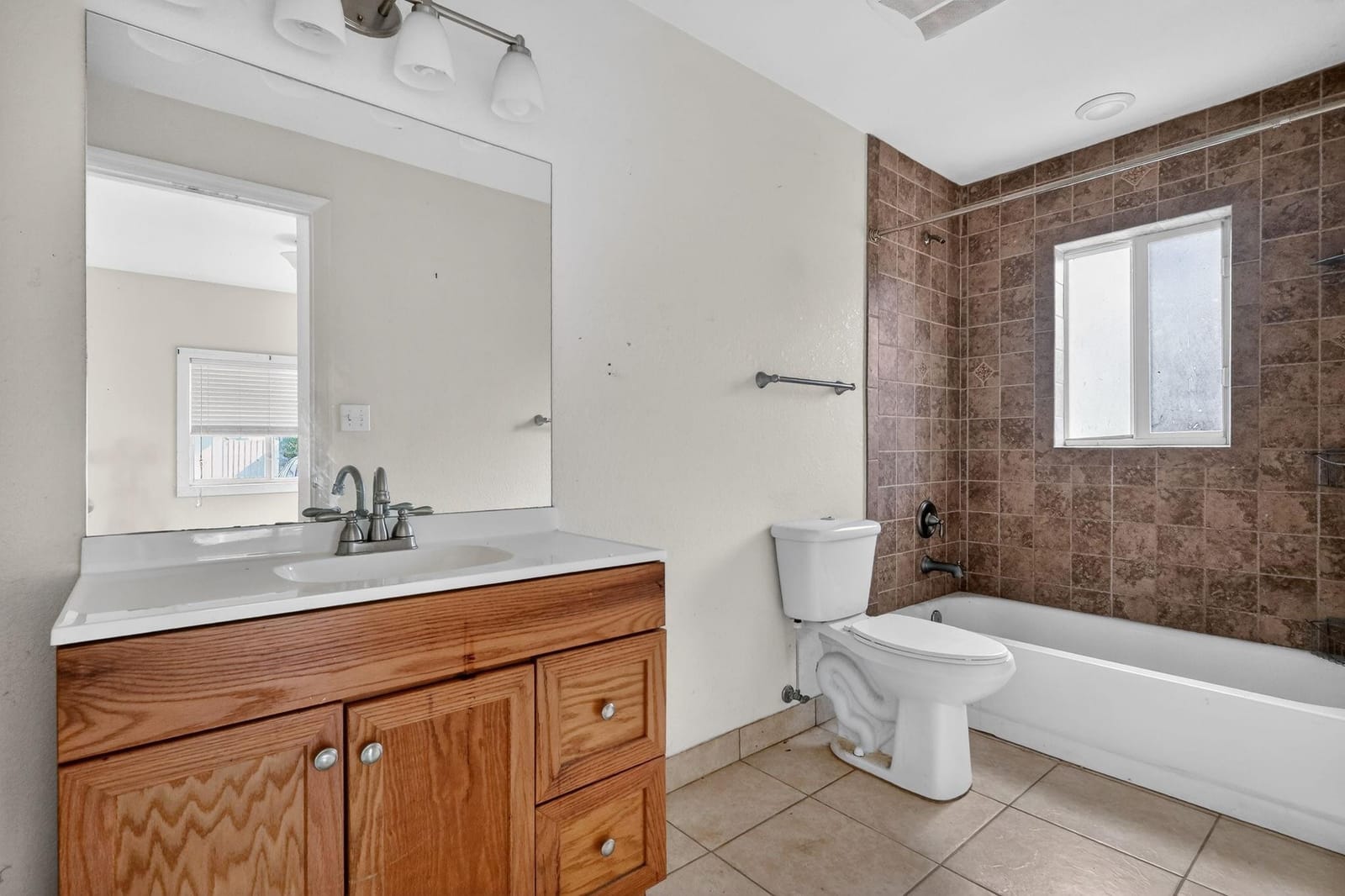 6351 NW 31st Court, Miami, FL 33147 photo 14