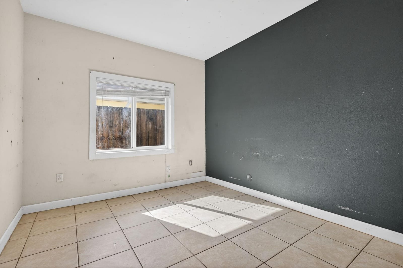 6351 NW 31st Court, Miami, FL 33147 photo 17