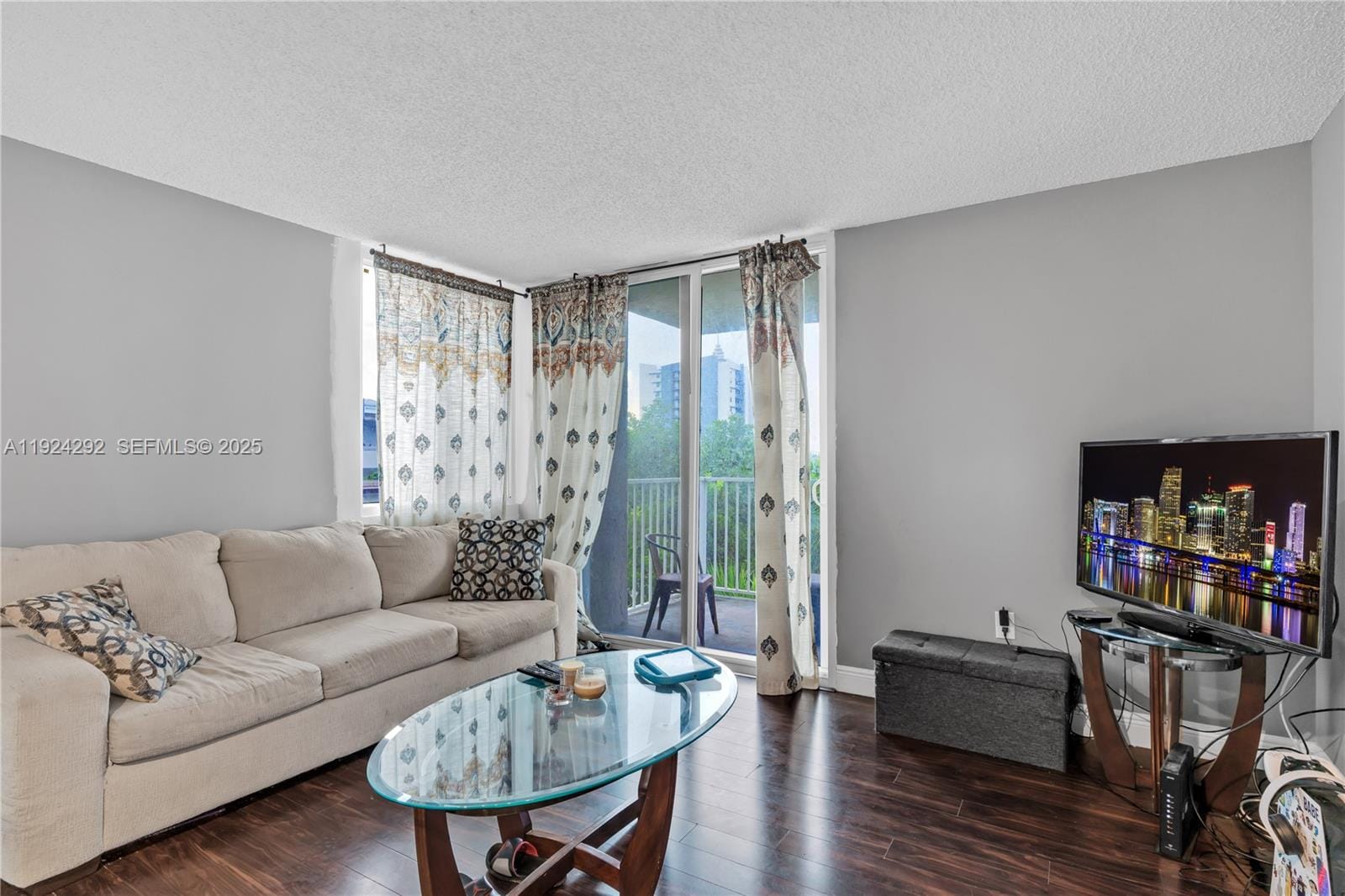 850 N Miami Avenue W-408, Miami, FL 33136 photo 26