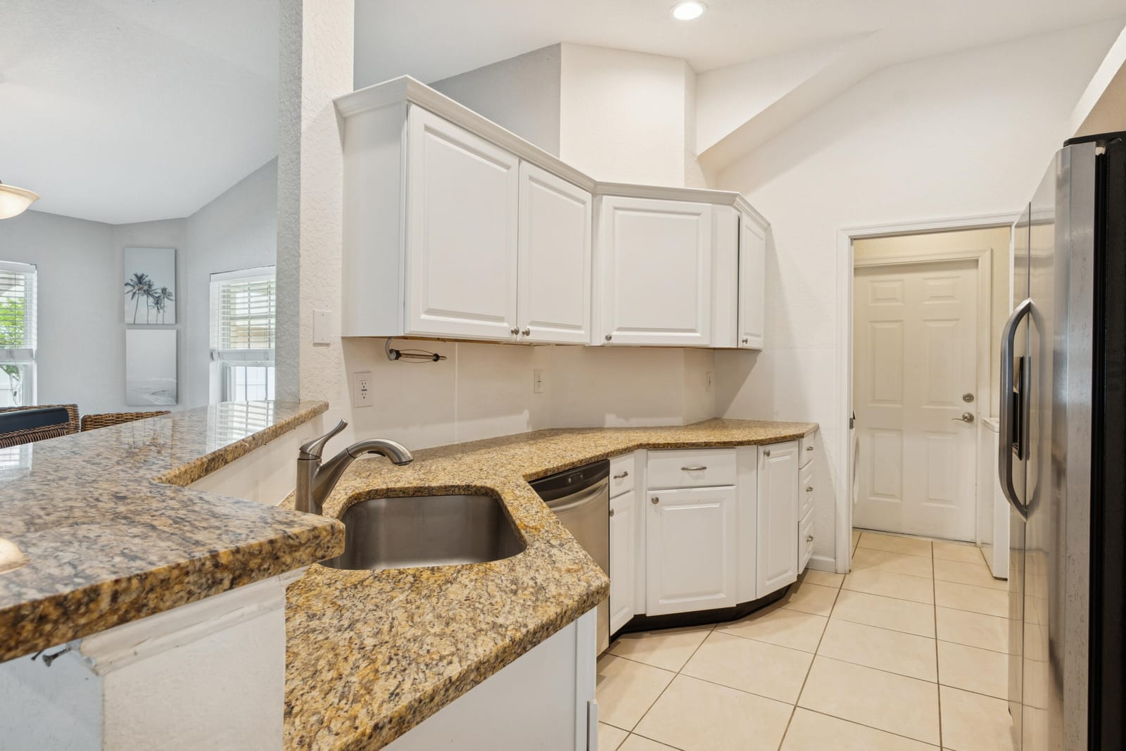 139 Pennock Landing Circle — photo 3
