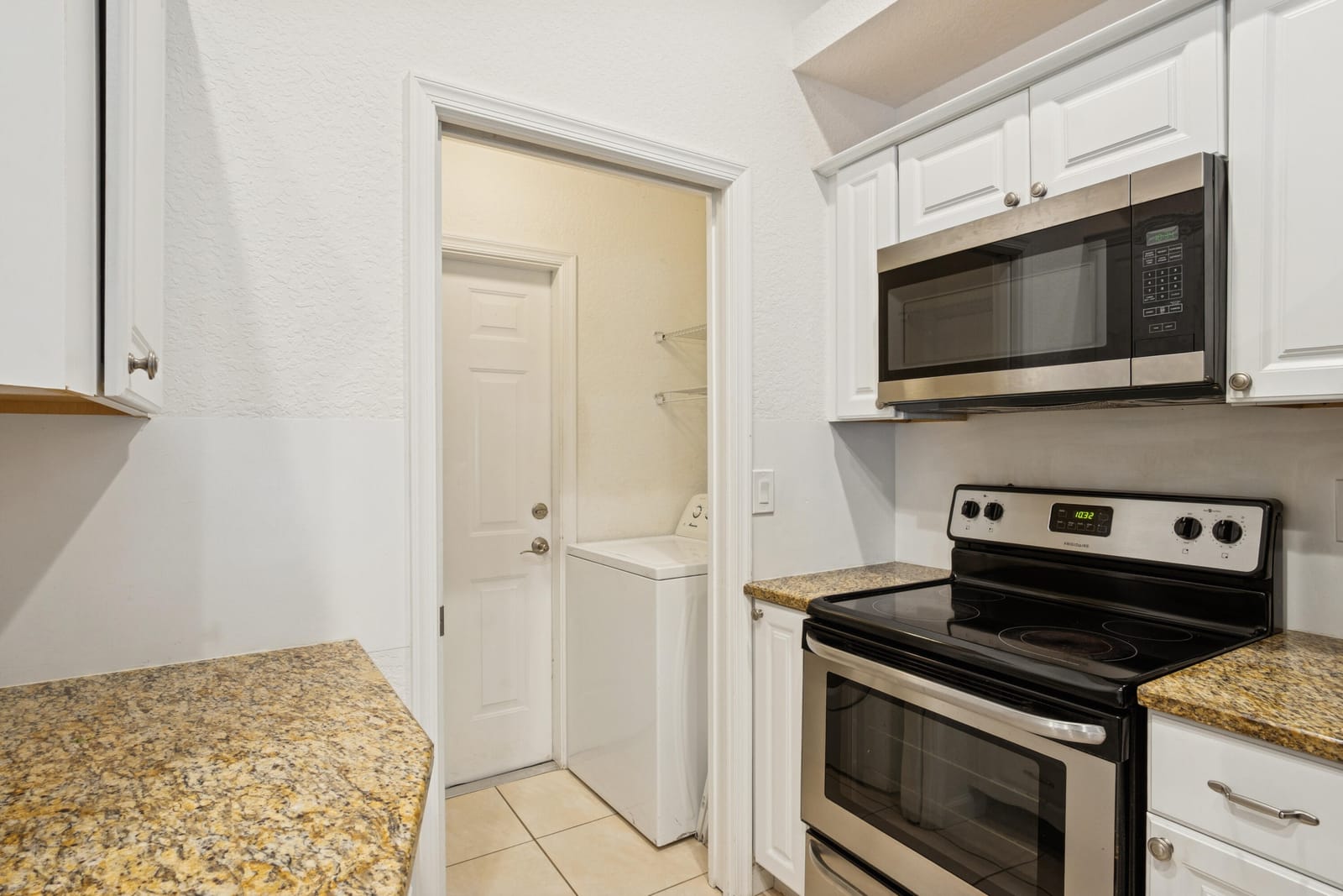 139 Pennock Landing Circle — photo 4
