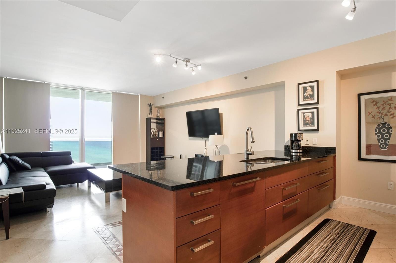 1830 S Ocean Drive 2212, Hallandale Beach, FL 33009 photo 4