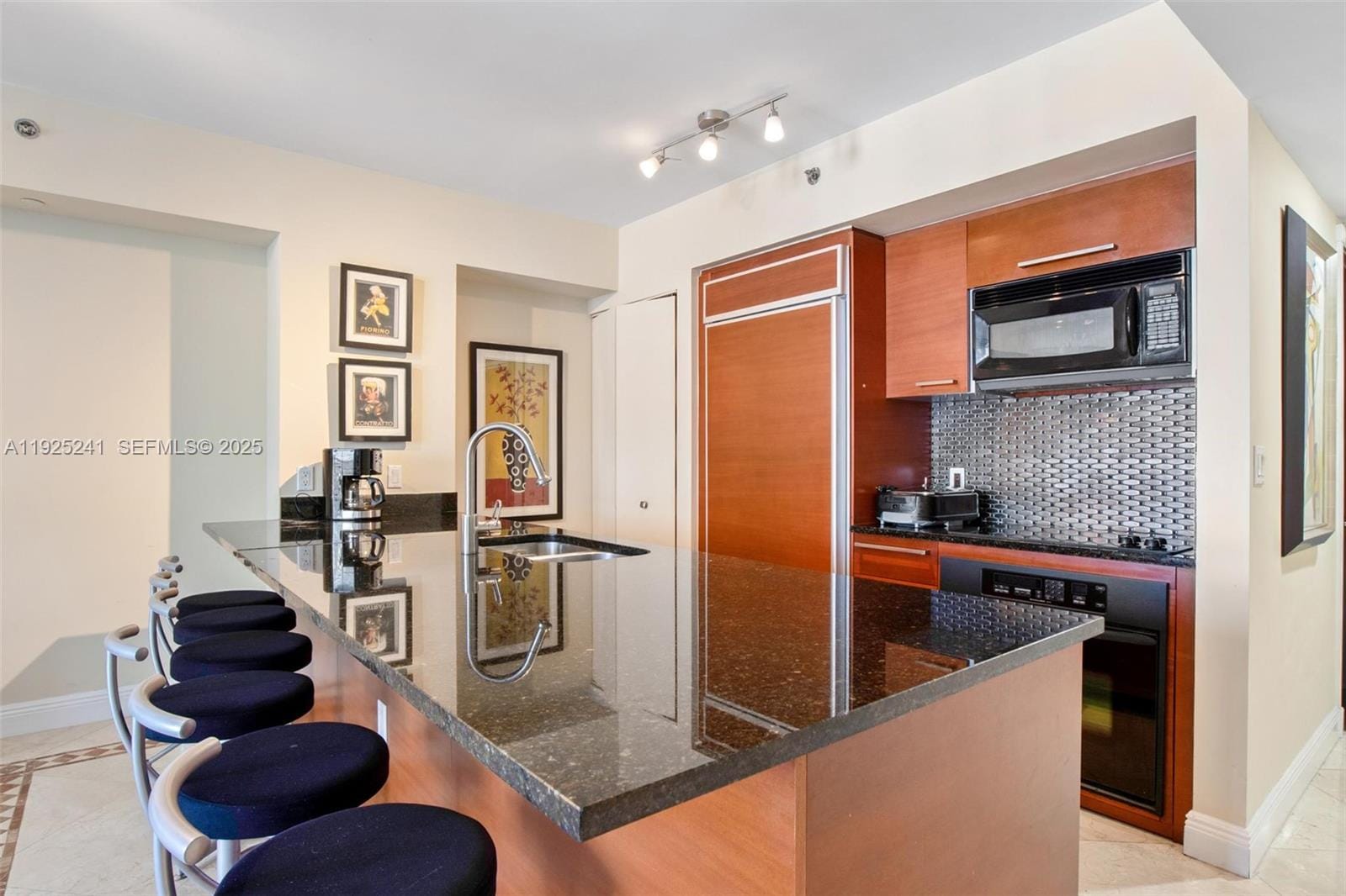 1830 S Ocean Drive 2212, Hallandale Beach, FL 33009 photo 6