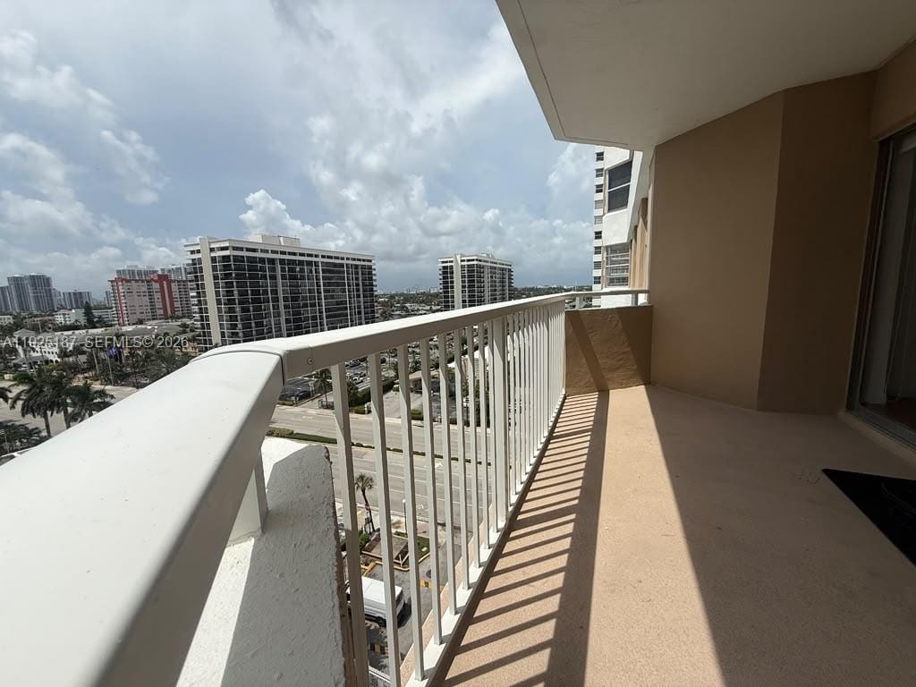 1980 S Ocean Drive 8N, Hallandale Beach, FL 33009 photo 4