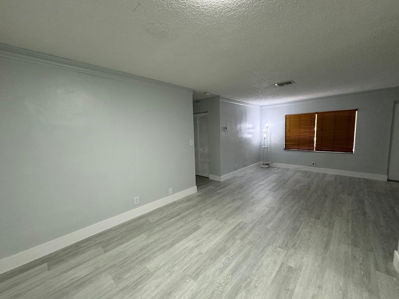 6100 NE 4th Avenue — photo 11