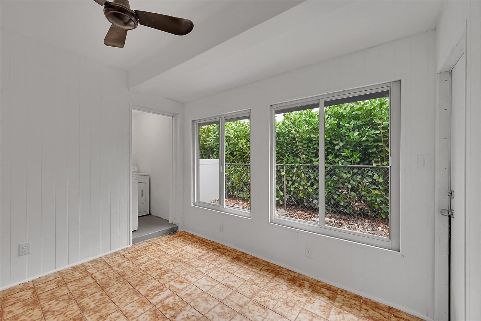 3280 NE 15th Avenue — photo 11