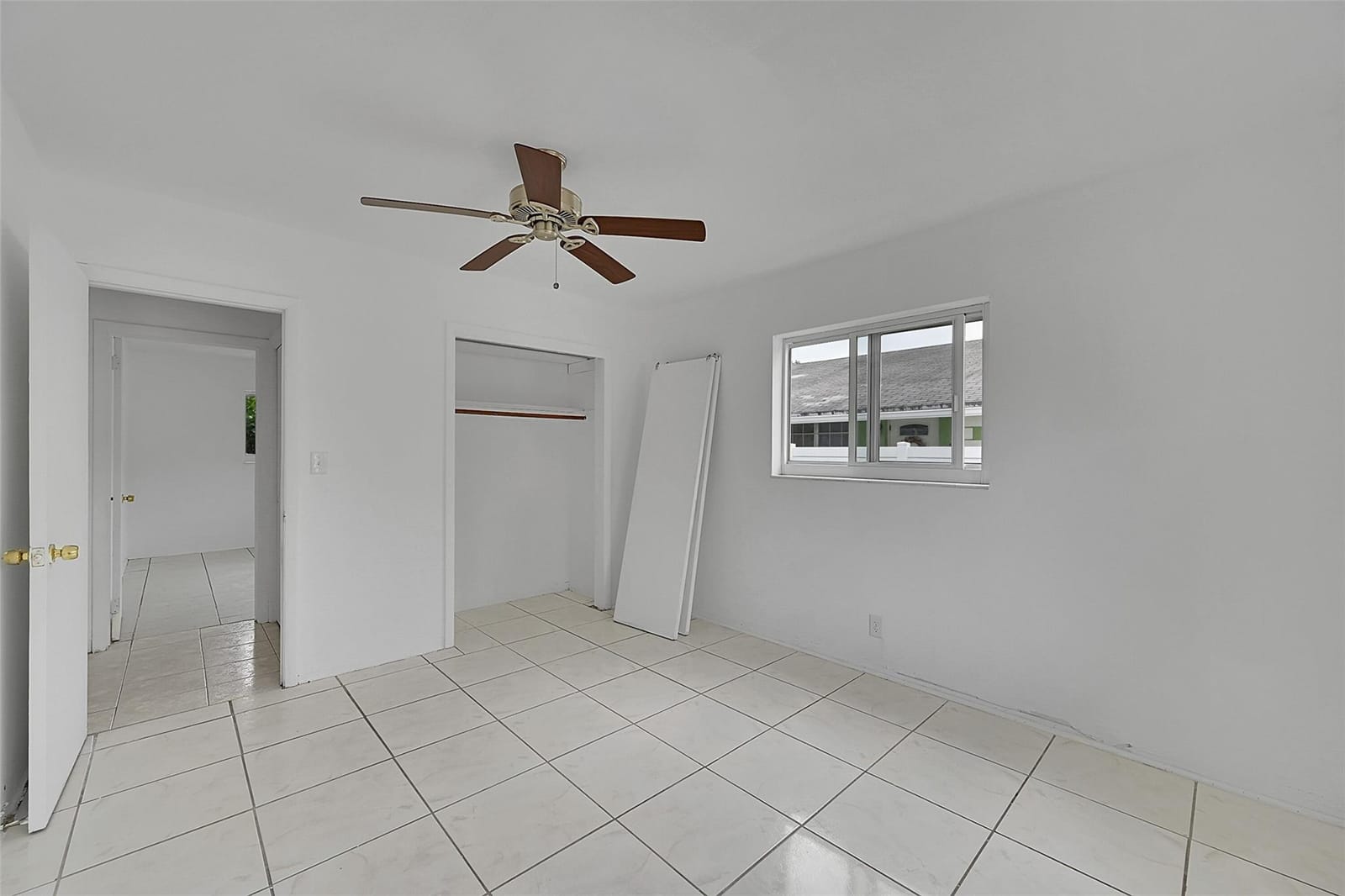 3280 NE 15th Avenue, Oakland Park, FL 33334 photo 14
