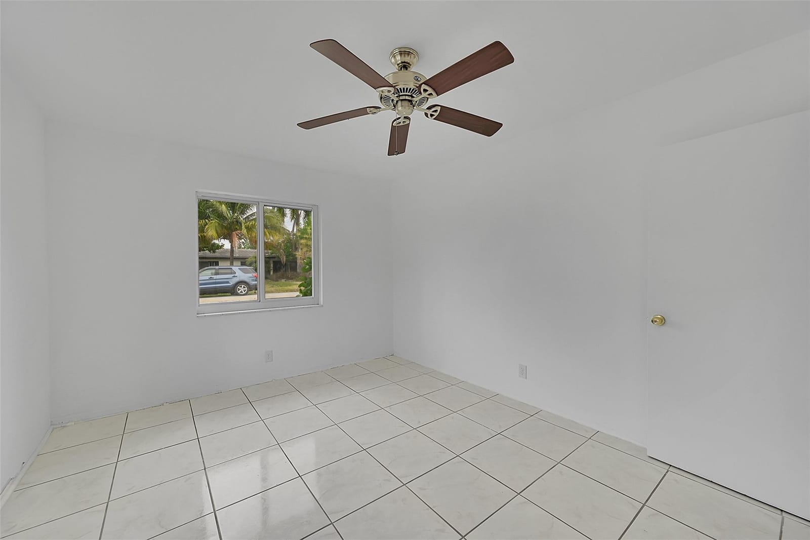 3280 NE 15th Avenue, Oakland Park, FL 33334 photo 15