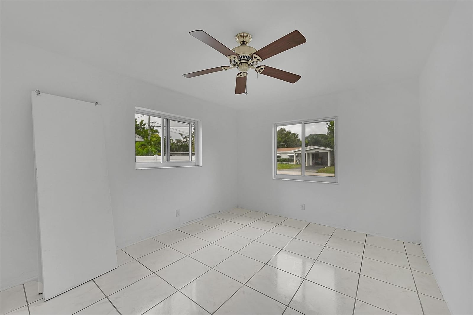3280 NE 15th Avenue, Oakland Park, FL 33334 photo 16