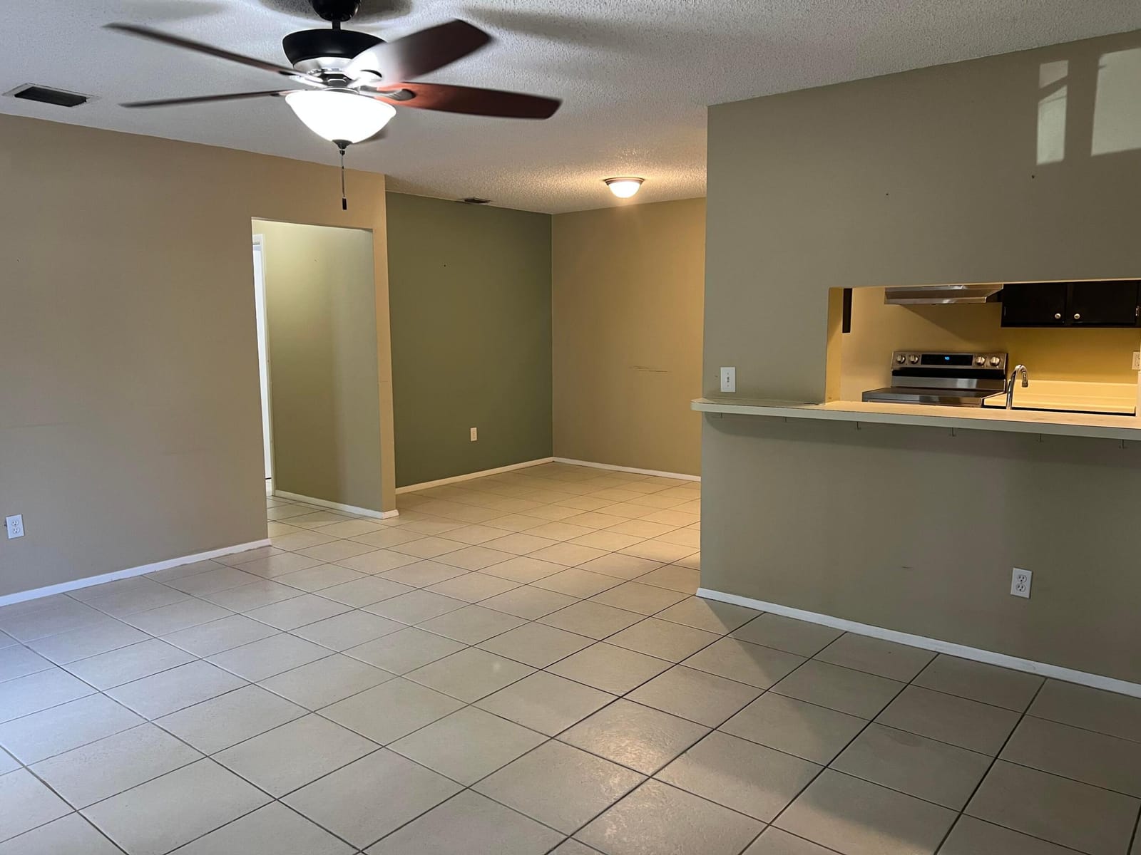 3904 NW Cinnamon Tree Circle, Jensen Beach, FL 34957 photo 4