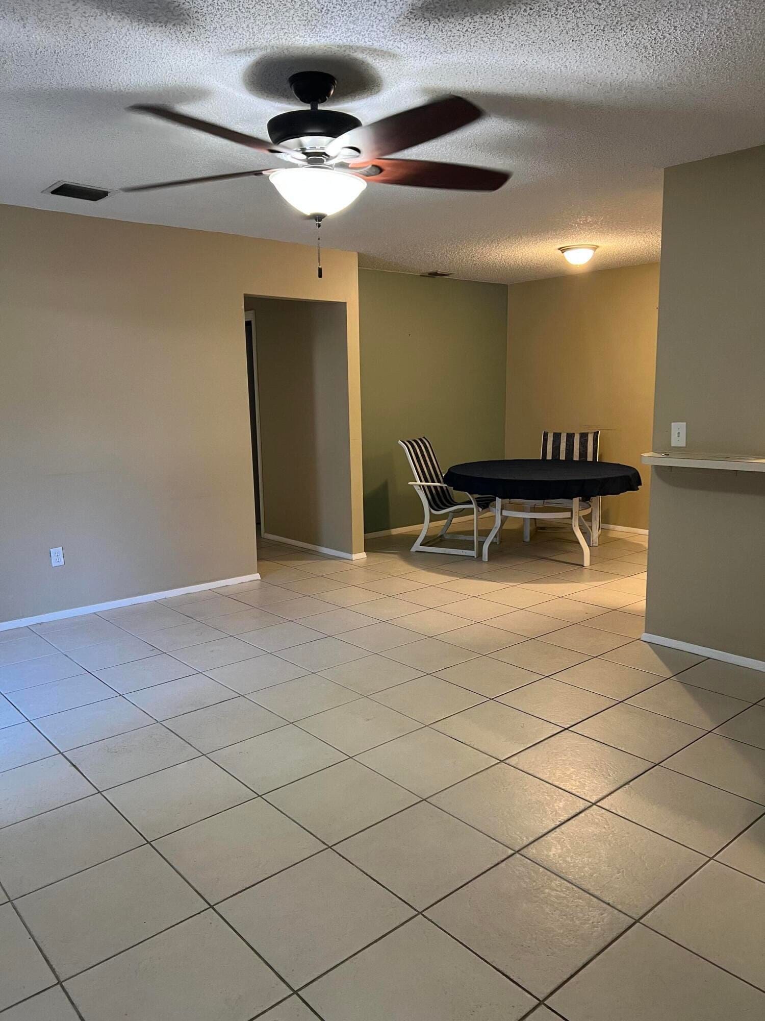 3904 NW Cinnamon Tree Circle, Jensen Beach, FL 34957 photo 5