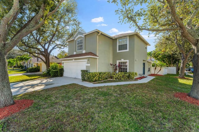 114 Pennock Landing Circle, Jupiter, FL 33458