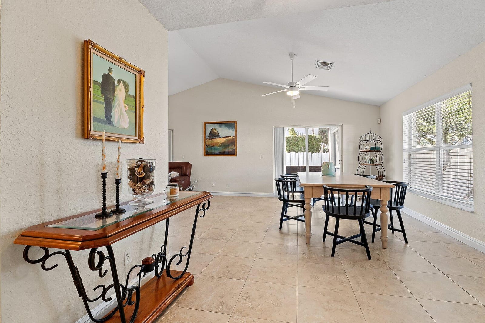 114 Pennock Landing Circle — photo 3