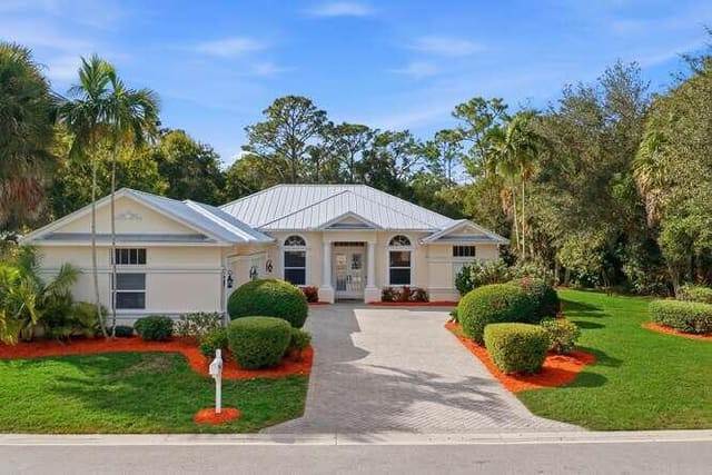 1030 SW Blue Stem Way, sold in Florida Club, Stuart, FL