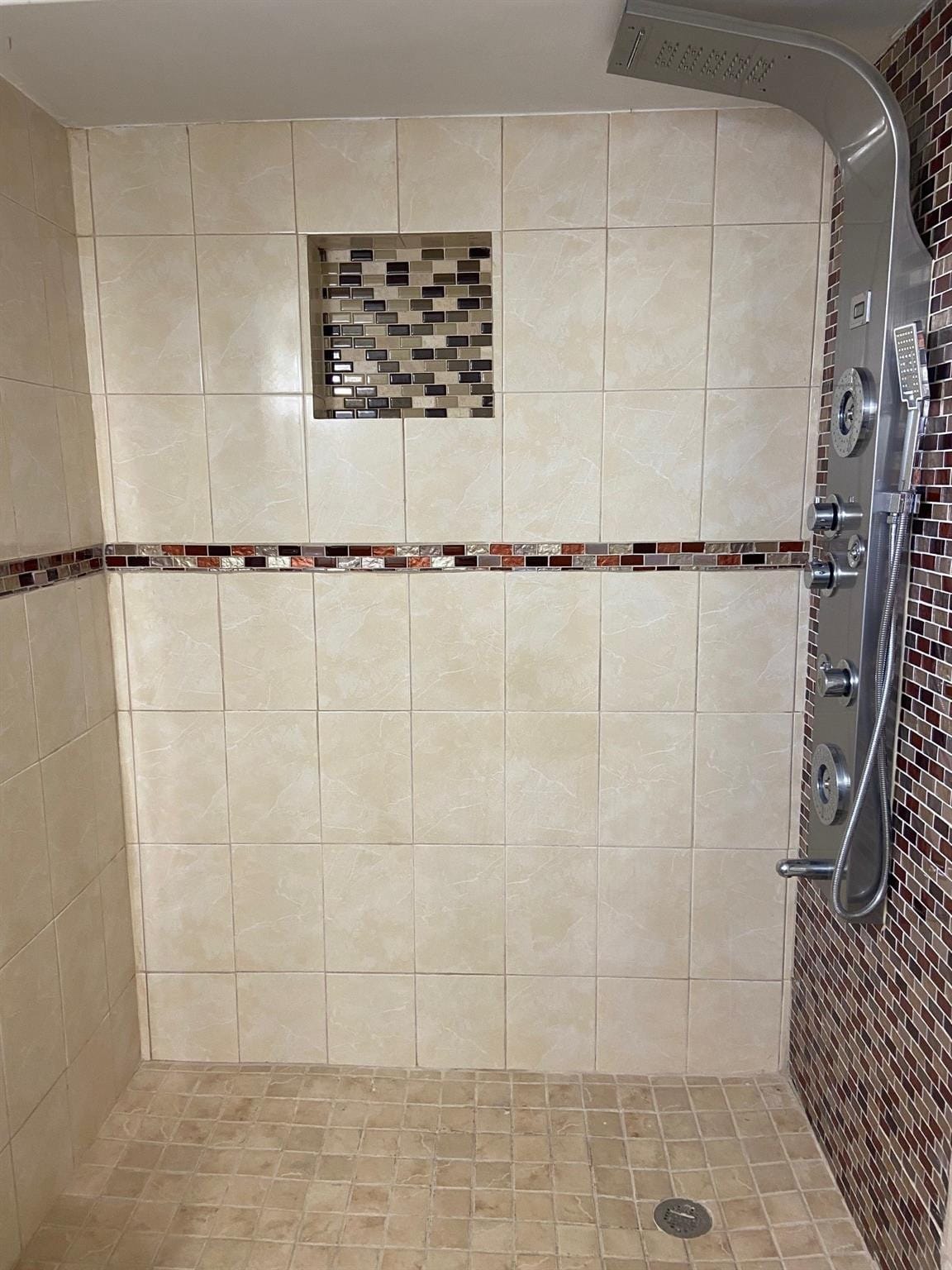 9370 SUNRISE LAKES Boulevard 105 — photo 12